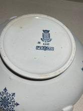 Load image into Gallery viewer, Antique French Tureen