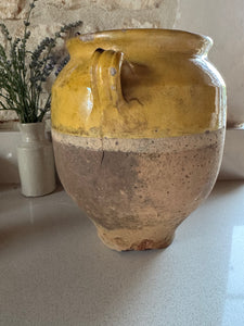 Antique confit pot