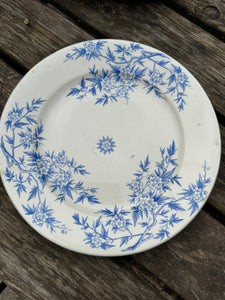 Set of four 19th Century side plates