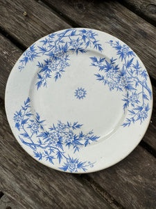 Set of four 19th Century side plates