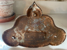Load image into Gallery viewer, Antique Cast Iron Soap Dish
